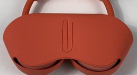 Used
													Apple AirPods Max - Pink, photo 1 of 9