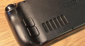 Mint
													Steam Deck - AMD, Black, 256 GB, 16 GB, photo 5 of 8