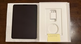 Good
													Apple iPad Air 5th Gen - Wi-Fi, Starlight, 64 GB, A2588, photo 2 of 11