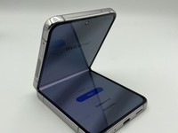 Samsung Galaxy Z Flip4 5G