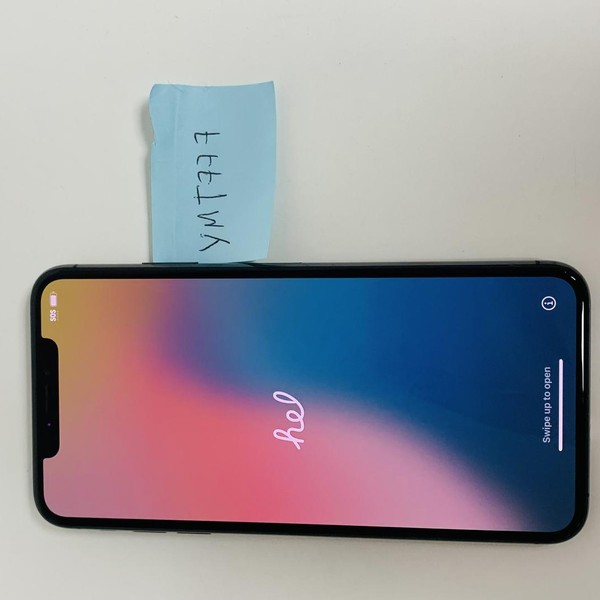 Apple iPhone Xs Max - Unlocked, 64 GB, Silver, A1921