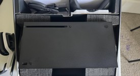 Mint
													Xbox Series X (2020) - Black, 1 TB, standard, photo 1 of 5