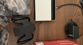 Mint
													Nintendo Switch - OLED - White, 64 GB, photo 4 of 9