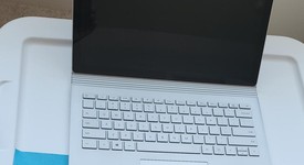 Good
													Microsoft Surface Book - Silver, 1 TB, 16 GB, photo 2 of 5