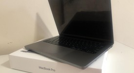 Mint
													MacBook Pro 2021 - 14" - Apple M1 Pro 8-core, Gray, 512 GB, 16 GB, photo 3 of 7