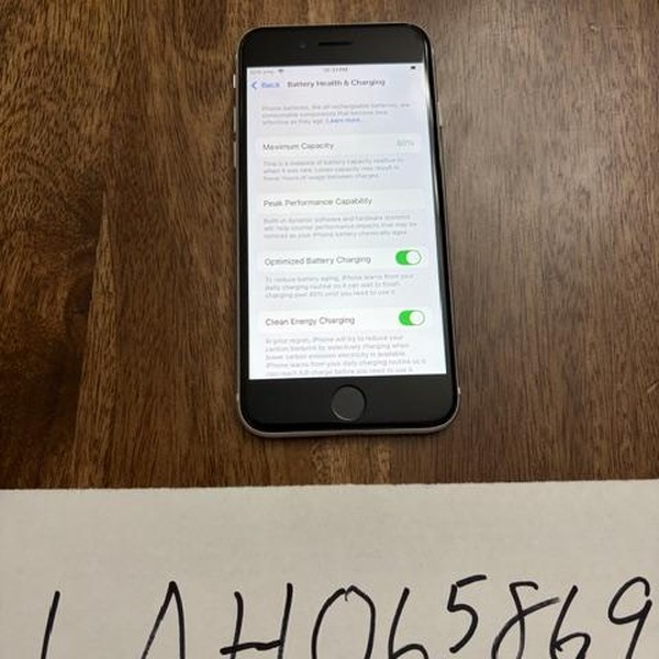 Apple iPhone SE 2nd Gen 2020 - Unlocked, 64 GB, White, A2275