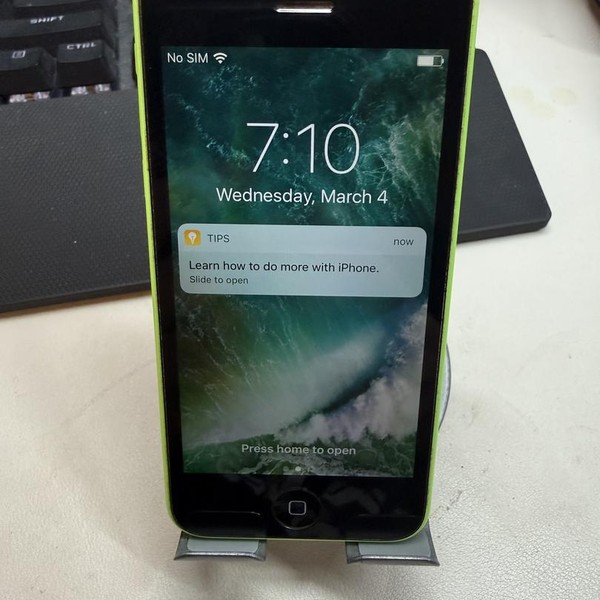 Apple iPhone 5C - Unlocked, 16 GB, Green, A1532, GSM