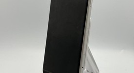 Good
													Apple iPhone Xr - Unlocked, White, 64 GB, A1984, photo 1 of 6