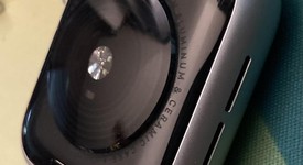 Good
													Apple Watch SE 1st Gen 40mm - Silver, A2351 - GPS, Aluminum, photo 4 of 6
