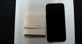 Good
													Apple iPhone SE 2nd Gen 2020 - Verizon, Black, 64 GB, A2275, photo 3 of 5