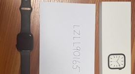 Good
													Apple Watch Series 7 45mm - Unlocked, Midnight, A2477 - Cellular, Aluminum, photo 5 of 8