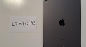 Good
													Apple iPad Pro 11" 2018 - Unlocked, Gray, 64 GB, A2013, photo 2 of 6
