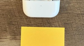 Used
													Apple AirPods Pro 1st Gen - Wireless Case, photo 1 of 2