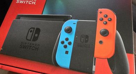 New
													Nintendo Switch - Red & Blue, 32 GB, Mario Red & Blue Edition, photo 4 of 4