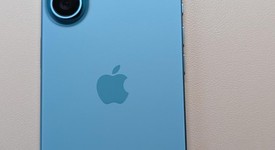 Mint
													Apple iPhone 16 - Unlocked, Teal, 128 GB, A3081, photo 2 of 9