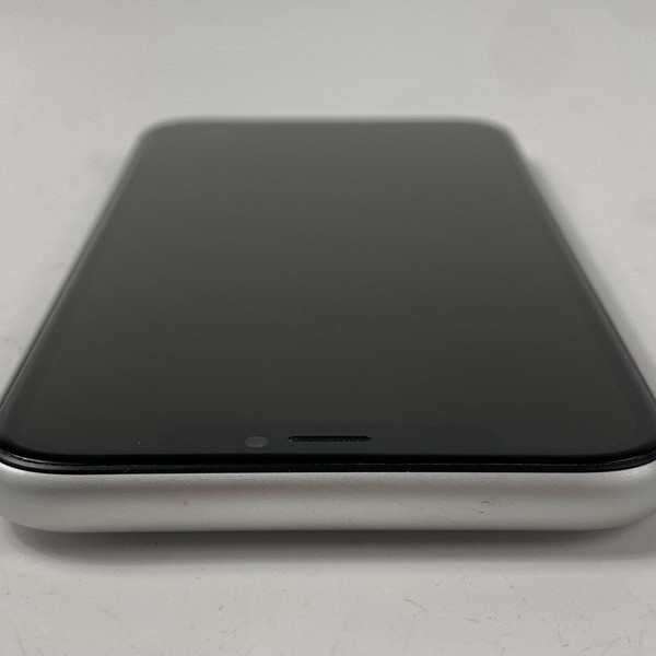 Apple iPhone Xr - Unlocked, 64 GB, White, A1984