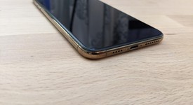 Mint
													Apple iPhone Xs Max - Verizon, Gold, 256 GB, A1921, photo 5 of 6