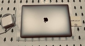 Good
													MacBook Pro 2018 (With Touch Bar) - 15" - I7, Gray, 256 GB, 16 GB, photo 2 of 19