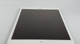Good
													Apple iPad 7th Gen - Wi-Fi, Silver, 32 GB, A2197, photo 5 of 7