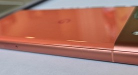 Mint
													Google Pixel 7a - Unlocked, Coral, 128 GB, 8 GB, GWKK3, photo 5 of 8