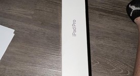 New
													Apple iPad Pro 13" (M4) 2024 - Verizon, Black, 256 GB, 8 GB, A2926, Standard Glass, photo 3 of 5