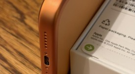 Mint
													Apple iPhone 17 Pro Max - Unlocked, Cosmic Orange, 256 GB, A3257, photo 3 of 19