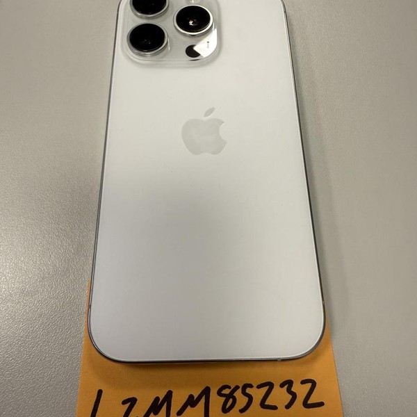 Apple iPhone 16 Pro - Unlocked, 256 GB, White, A3083