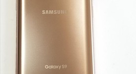 Good
													Samsung Galaxy S9 - Unlocked, Gold, 64 GB, SM-G960U1, photo 2 of 4