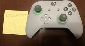 Good
													Xbox Wireless Controller - Grey, photo 1 of 6