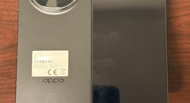 Mint
													Oppo Find N5 - Unlocked Non-US, Cosmic Black, 512 GB, 16 GB, photo 4 of 6