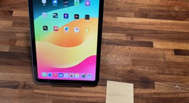 Mint
													Apple iPad 10th Gen - Unlocked, Blue, 256 GB, A2757, photo 1 of 10