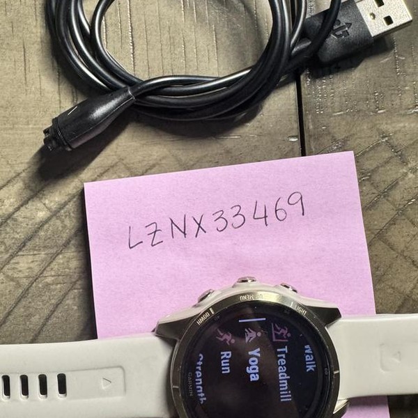 Garmin fenix 7S Pro - Gold, Sapphire Solar