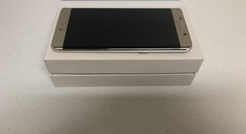 Good
													Samsung Galaxy S6 edge+ - Verizon, Gold, 32 GB, SM-G928V, photo 3 of 10