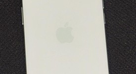 Mint
													Apple iPhone 15 - Unlocked, Green, 128 GB, A2846, photo 4 of 9
