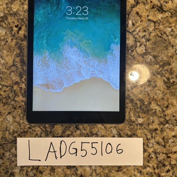 Apple iPad Air - Wi-Fi, 32 GB, Gray