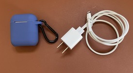 Used
													Apple AirPods 2nd Gen - Lightning Case, photo 1 of 11