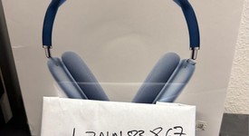 New
													Apple AirPods Max - Sky Blue, photo 1 of 2