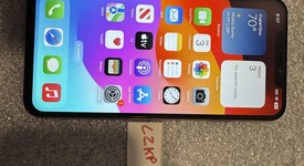 Good
													Apple iPhone Xs Max - Unlocked, Gold, 512 GB, A1921, photo 1 of 4