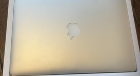 Good
													MacBook Pro 2015 (Retina) - 13" - Silver, 128 GB, 8 GB, photo 1 of 4