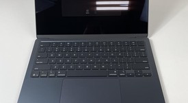 Mint
													MacBook Air 2025 (M4) - 13" - Apple M4, Midnight, 512 GB, 16 GB, photo 2 of 8