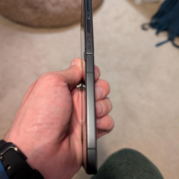 Samsung Galaxy Z Flip7 - Unlocked, Jet Black, 512 GB, 12 GB, SM-F766U1