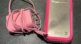 Good
													HMD Barbie Phone - Unlocked, Power Pink, 4 GB, photo 3 of 15