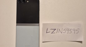 Mint
													Samsung Galaxy Z Flip5 - Unlocked, Mint, 512 GB, 8 GB, SM-F731U1, photo 4 of 9