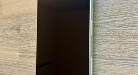 Mint
													Apple iPhone 14 - Unlocked, Starlight, 512 GB, A2649, photo 5 of 10