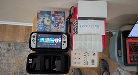 Good
													Nintendo Switch - OLED - White, 64 GB, photo 2 of 5