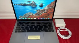 Good
													MacBook Air 2019 - 13" - I5, Gray, 128 GB, 16 GB, photo 4 of 9