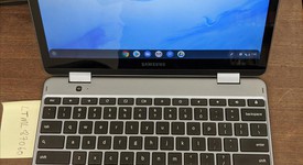 Good
													Samsung Chromebook Plus V2 - Core m3, Silver, 32 GB, 4 GB, photo 1 of 11