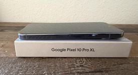 Mint
													Google Pixel 10 Pro XL - Unlocked, Moonstone, 256 GB, GUL82, photo 5 of 11