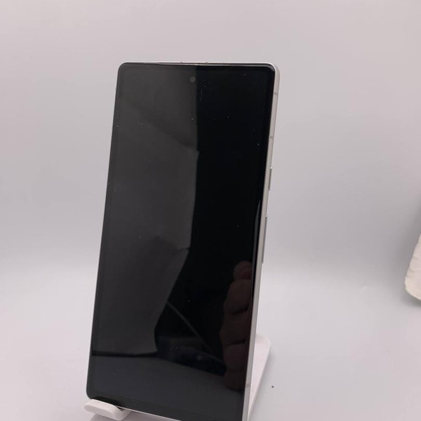 Google Pixel 7a - Unlocked, 128 GB, Snow, 8 GB, GWKK3