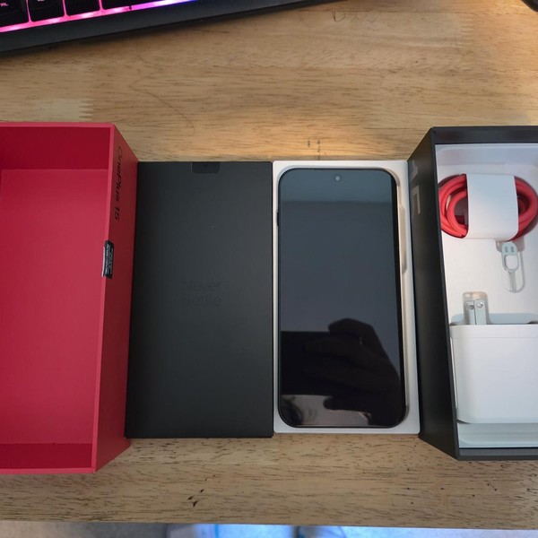 OnePlus 15 - Unlocked, 256 GB, Infinite Black, 12 GB